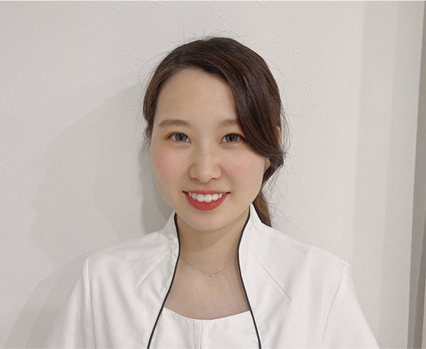 e-Smile セルフホワイトニング専門